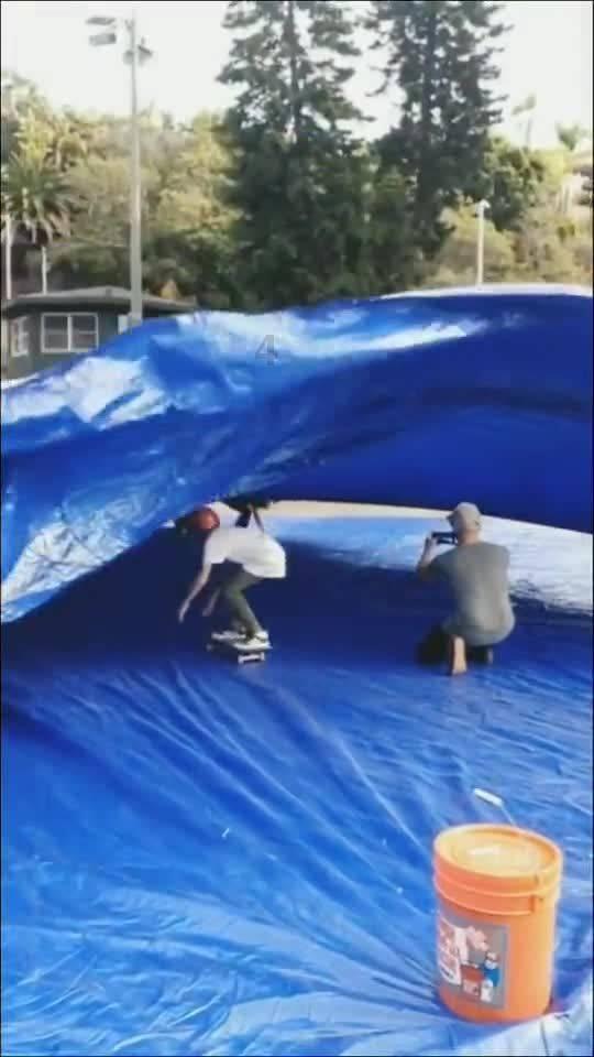 逃离游戏研究中心